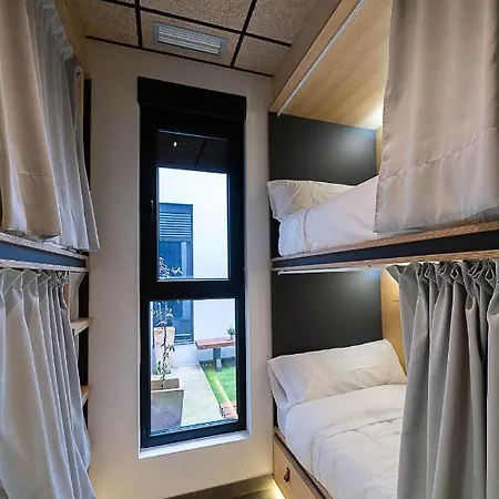 Hostel Dpaso *